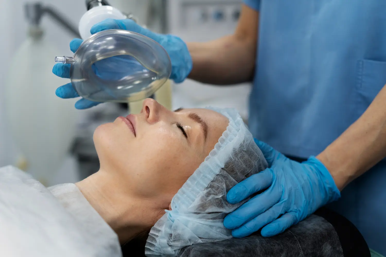 Doktorların Yeni Asistanı Beyin İzleme Cihazı ile Otomatik Anestezi Dozajlaması
